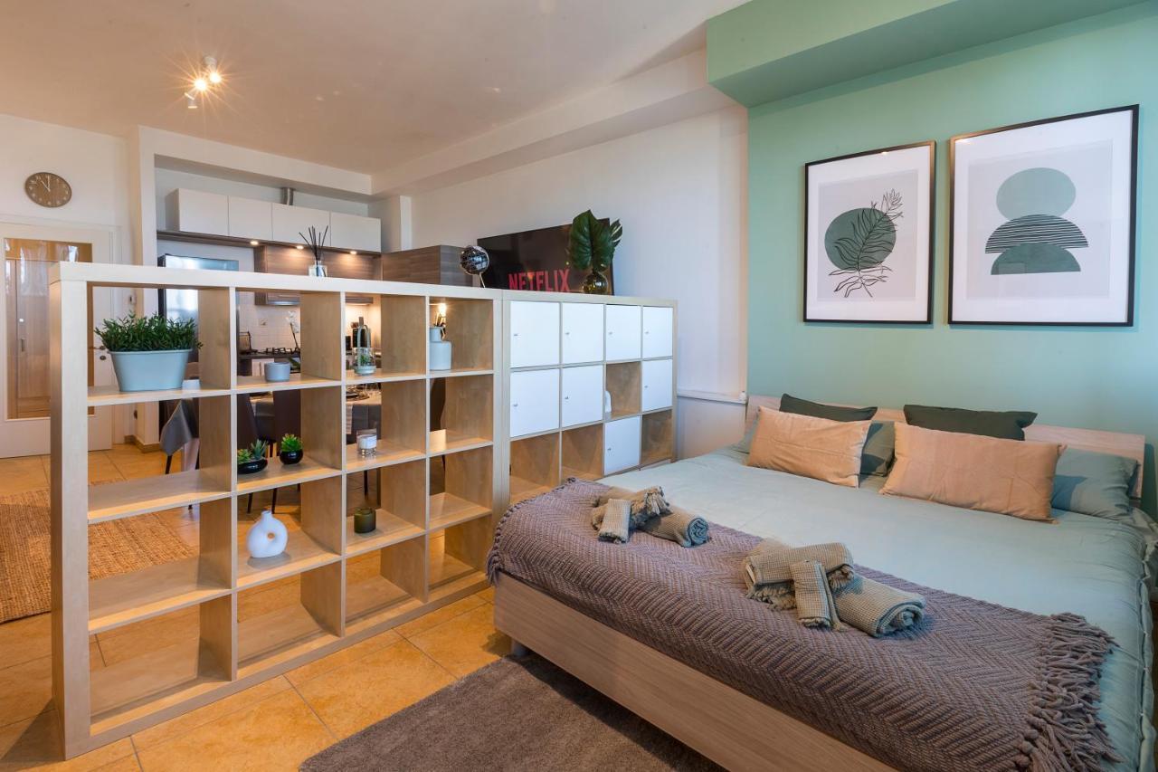 Appartamento Cavour Elegante Loft In Centro Macerata Esterno foto
